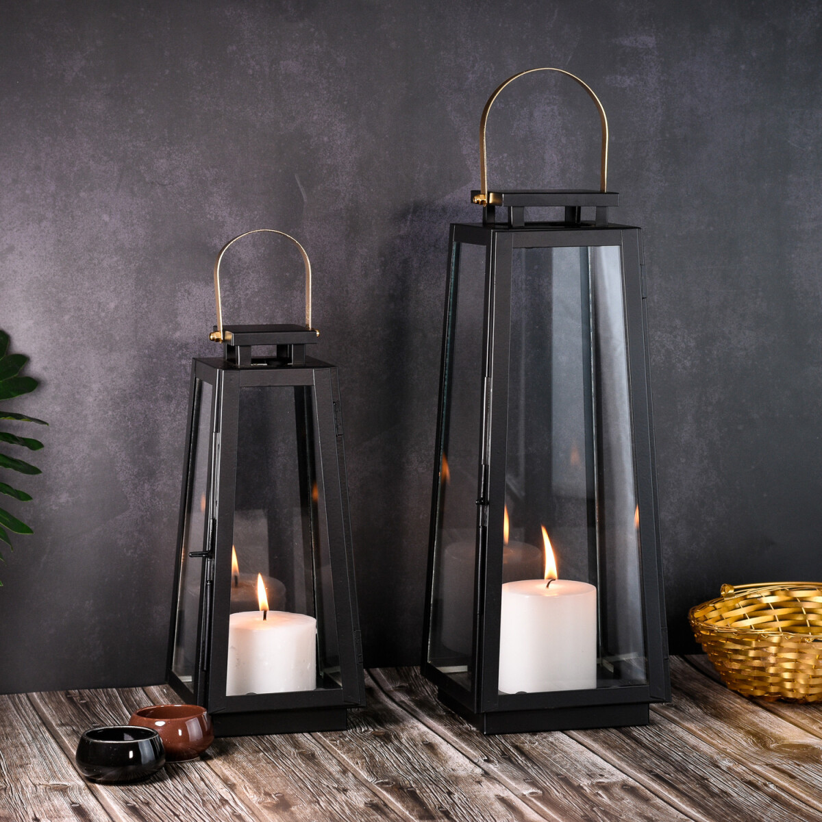 Set van 2 Scandinavische design balkonlantaarns Eirik