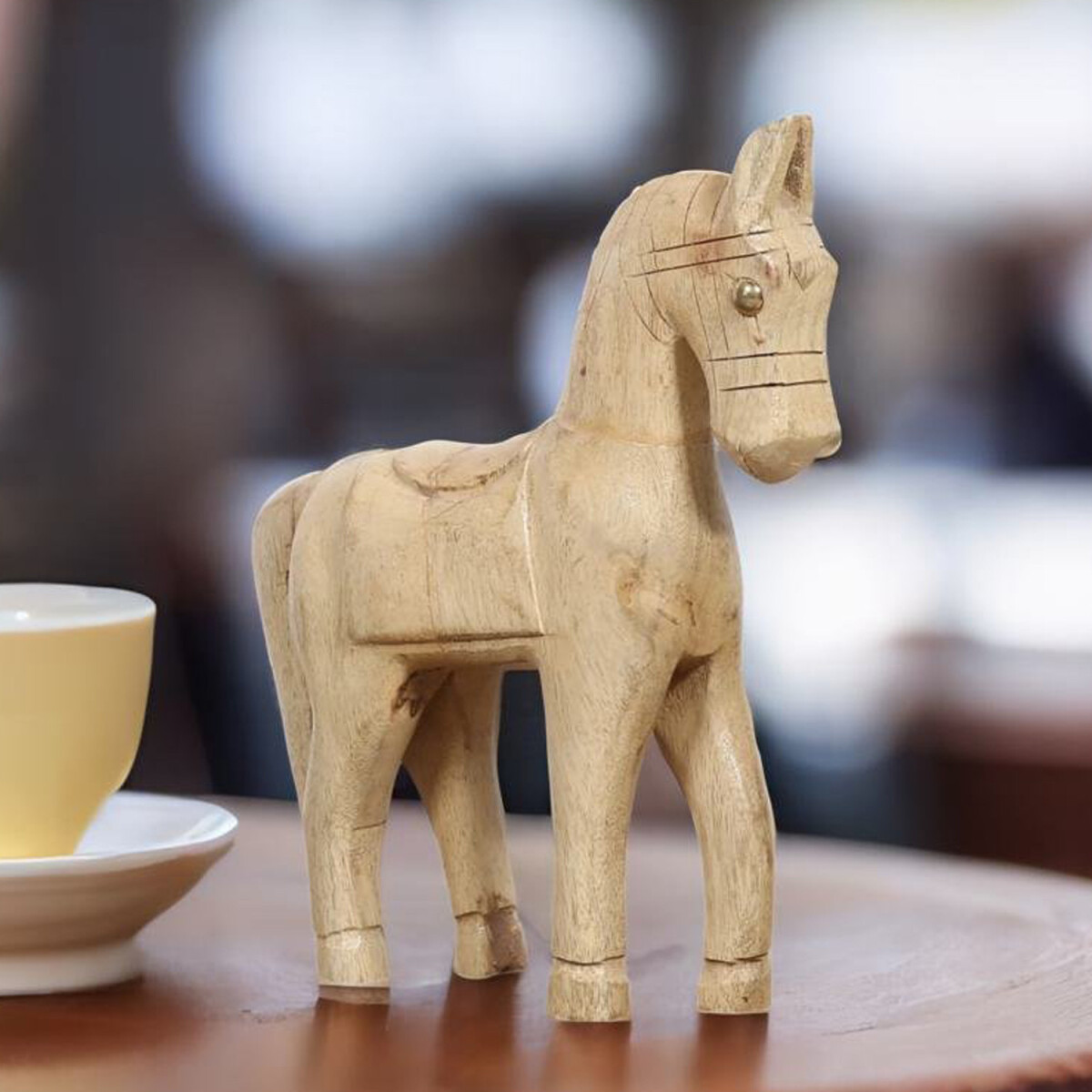 Houten dierenfiguurtje als tafeldecorati box
